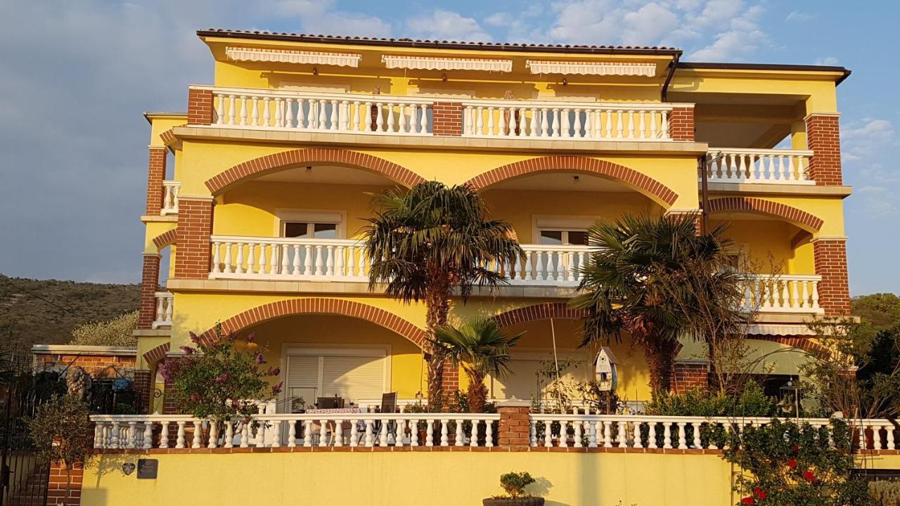 Bed & Breakfast Ruzica Novi Vinodolski Esterno foto